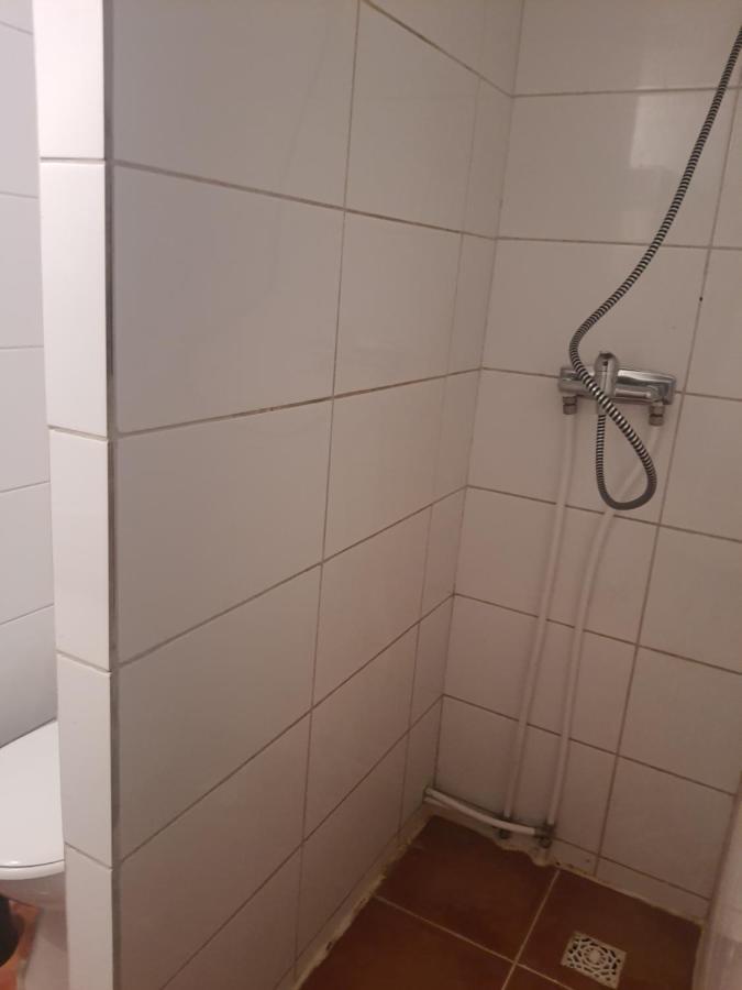 Liten Laegenhet 2 + 2 Pers Fågelfors Exterior foto